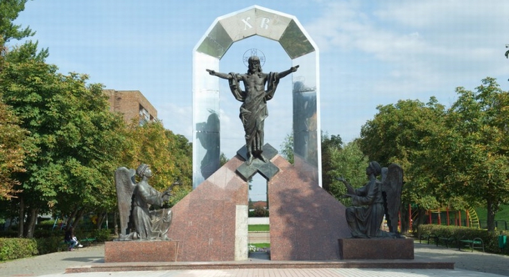 Скульптурная композиция Воскресение Христово в г. Воскресенск