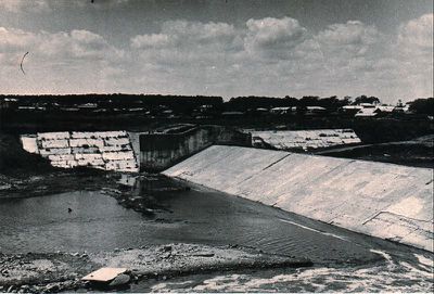 AL046-02.jpg