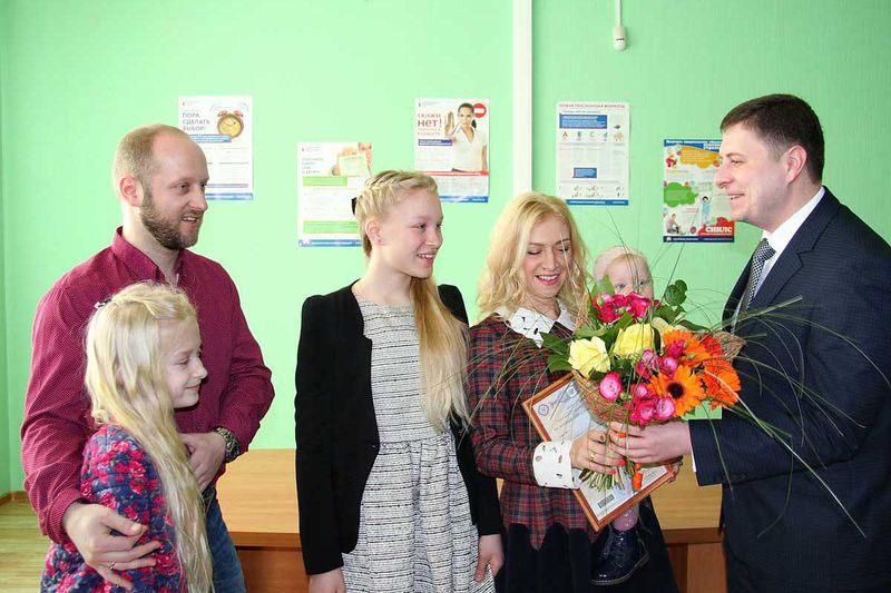 Файл:B498c237e99ac910832071c31b60ba43.jpeg