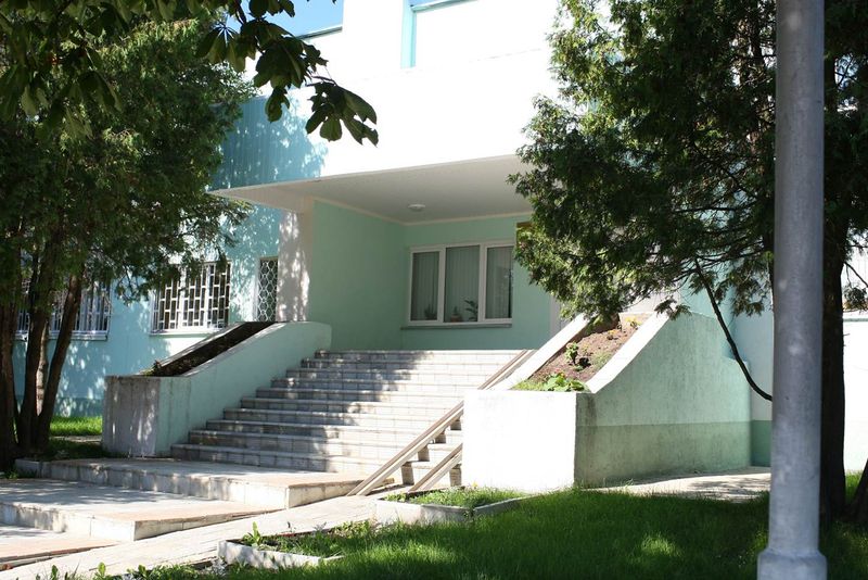 Файл:3 Контантиновская амбулатория.jpg