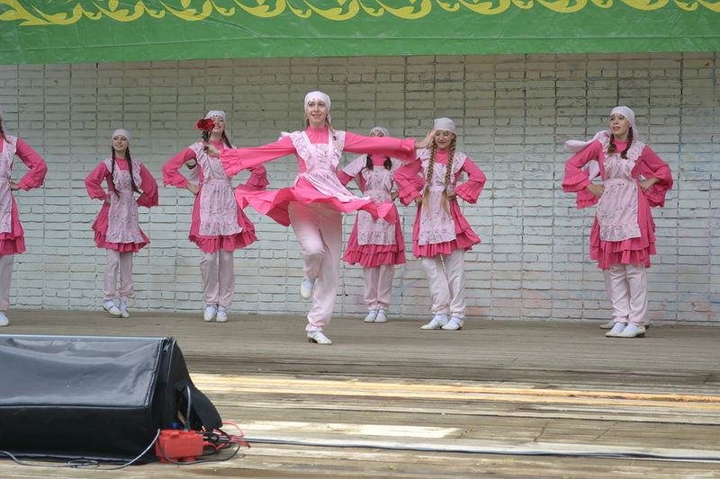 Файл:F2dd1d73b83e976f6e7408146651fb69.jpeg