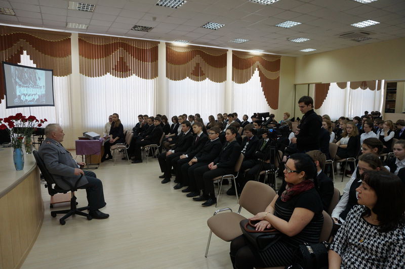 Файл:35fcbc619ae8c357b41adc33d5c1d640.jpeg