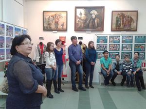 В Долгопрудненском историко худо музее.jpg